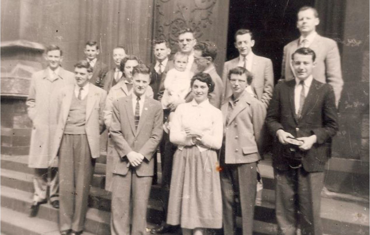 Participants in the ringing festival held in Melbourne in September 1959